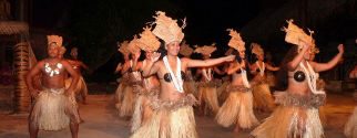 tahitian dinner and dance show on moorea island