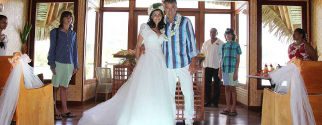 tahitian wedding ceremony at le Méridien Bora Bora package on bora bora island